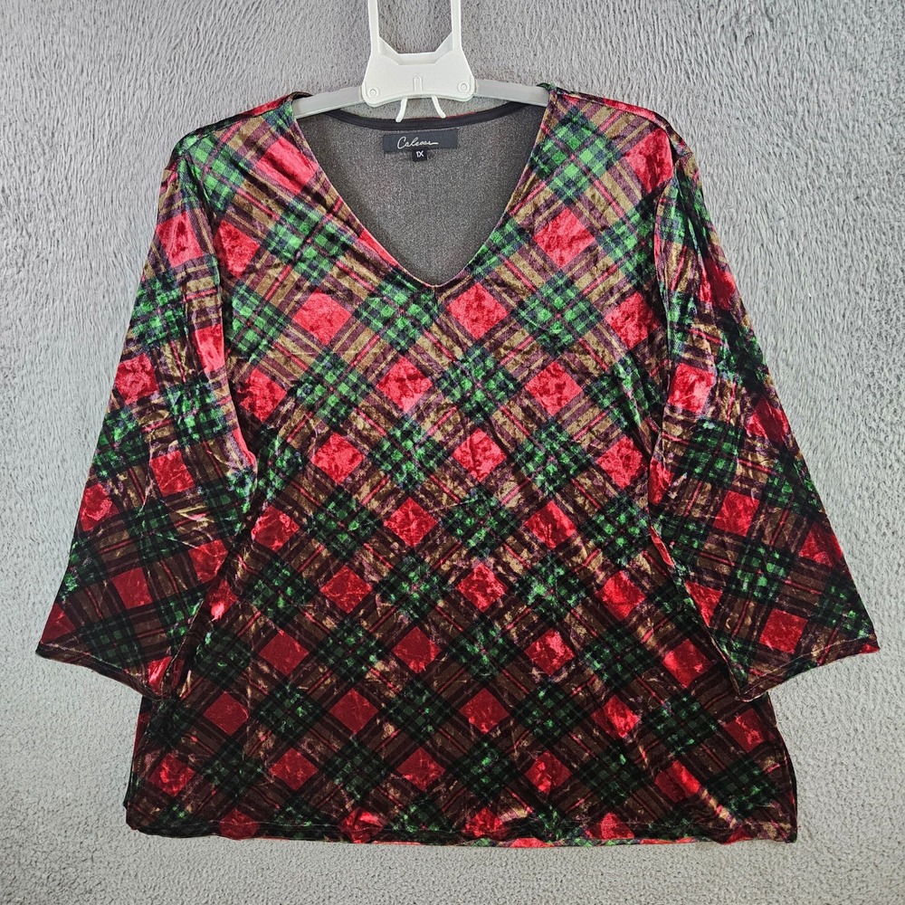 Calessa Womens 1X Red Green Plaid Velvet V-Neck 3/4 Sleeve Top Blouse NWOT NEW